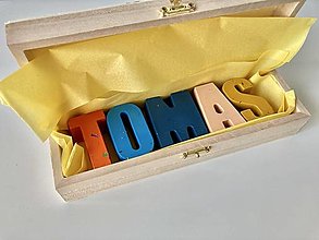 Hračky - Voňavé voskovky s menom na želanie (5-písmenkové meno) - 14764153_
