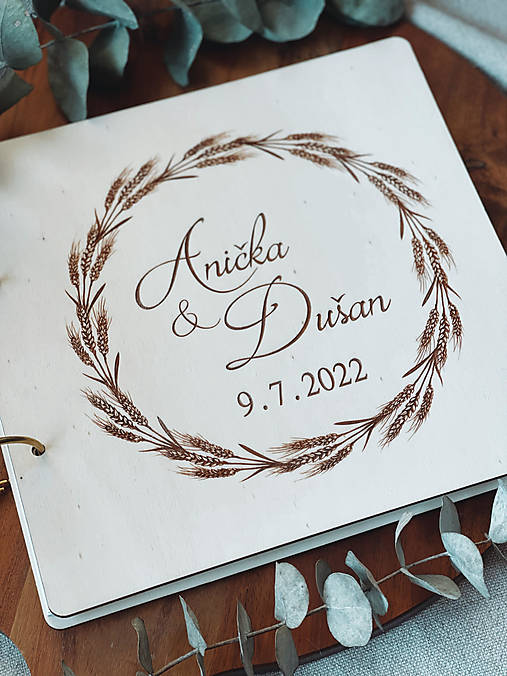 Papiernictvo - Svadobná kniha hostí personalizovaná, drevený fotoalbum - klasy - 14773185_