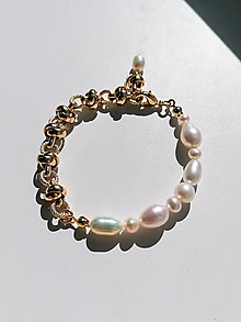 Náramky - Pol perlový náramok - biele perly - 14772203_