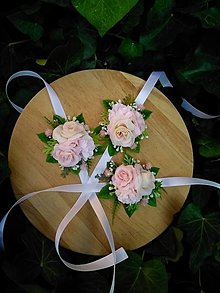 Svadobné pierka - náramky pre družičky svetlé ružové - 14783038_