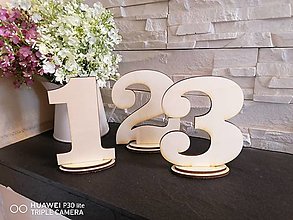 Tabuľky - Drevené číslovanie stolov 15cm_ prírodne aj biele - 14784122_