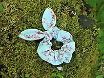 Ozdoby do vlasov - Scrunchies ušatá gumička sakura - 14788227_