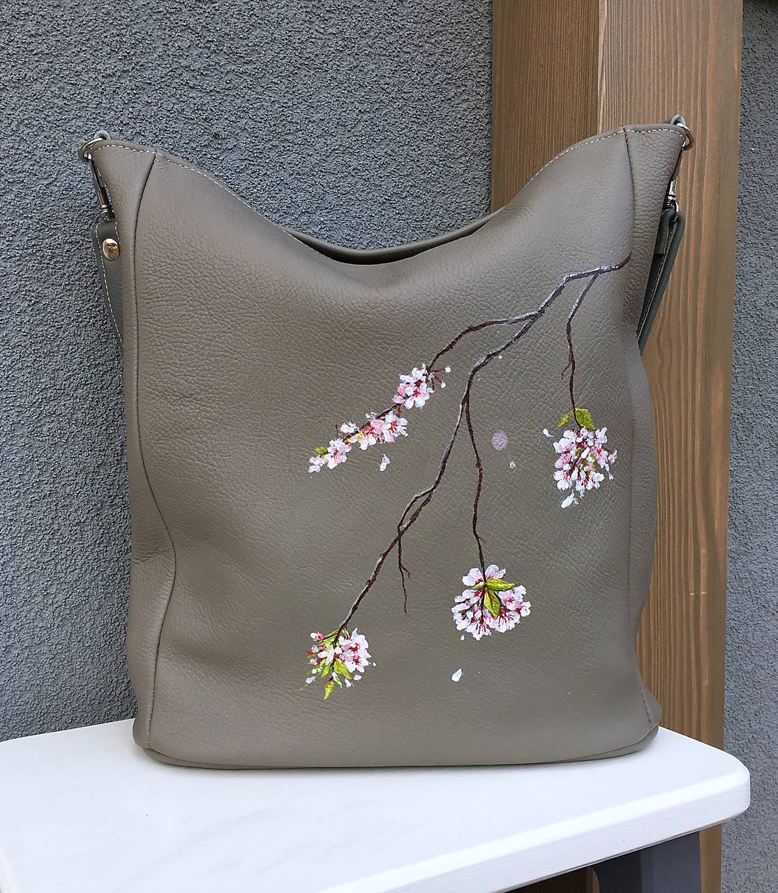 EVA "Flower Branch" kožená kabelka s maľbou
