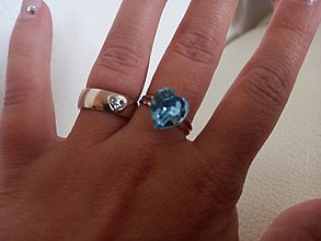 Prstene - Prsteň Swarovski nebesky modrý - 14793156_