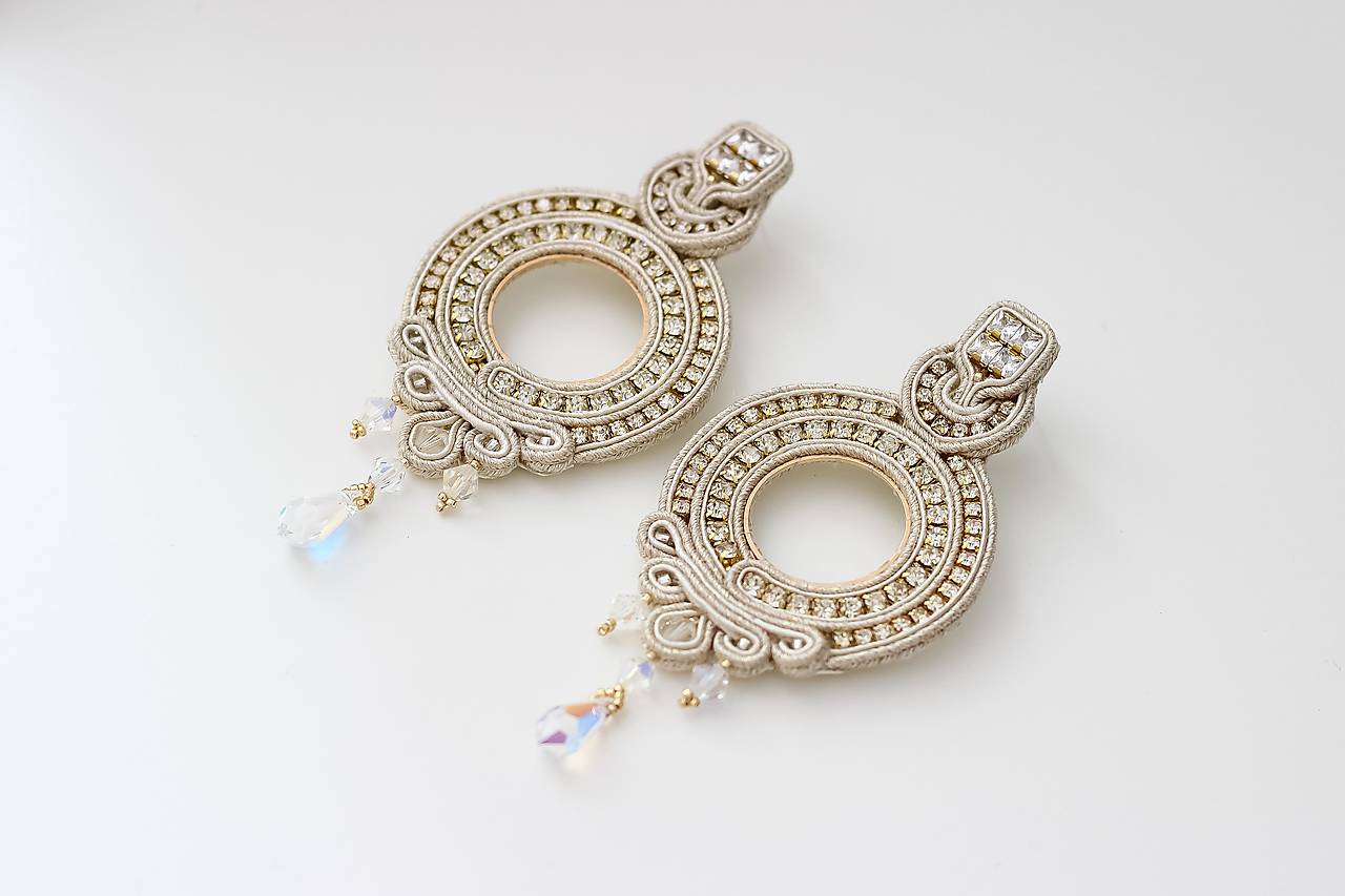 Svadobné sujtášové boho náušnice Island