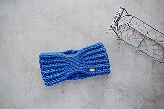 Čiapky, čelenky, klobúky - Ručne pletená vlnená čelenka V (Modrá) - 14797031_