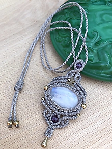 Náhrdelníky - Boho náhrdelník s mesačným kameňom a ametystom - 14795499_