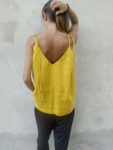 Topy, tričká, tielka - Ľanový top na ramienka žltý - 14796372_