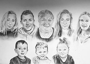Kresby - Rodinný portrét-osem osôb - 14800549_