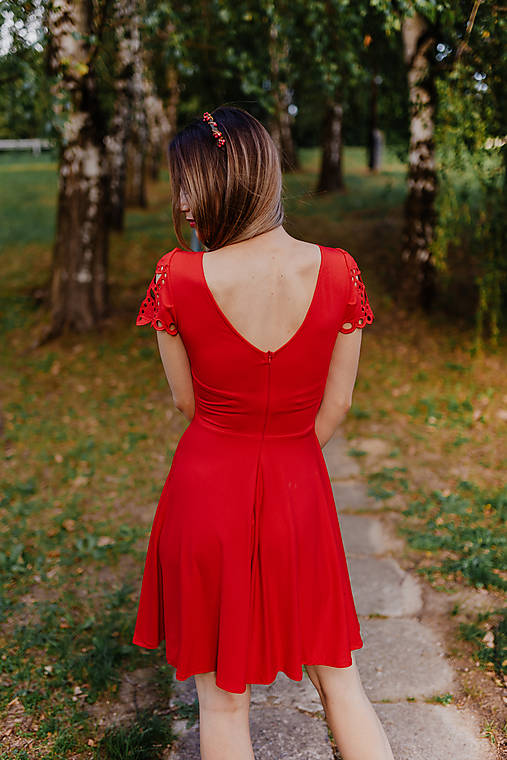 Červené úpletové šaty Poľana