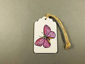 Magnetky - Magnetka drevená suvenír so závesom (069 ružový motýľ) - 14806473_