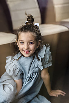 Detské oblečenie - Lastovička - detské ľanové šaty s krátkymi puff rukávikmi (iná zo vzorkovníka) - 14806495_