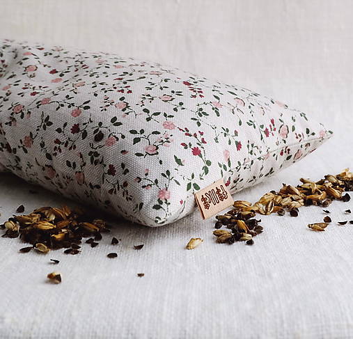 Úžitkový textil - 3 šupkové vankúšiky pre Petru - 14806749_