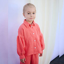 Detské oblečenie - Detská mušelinová košeľa s ozdobnými gombičkami a puff rukávmi -salmon - 14808562_