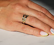 Prstene - Zlatý prsteň rosa na lúke - 14813603_