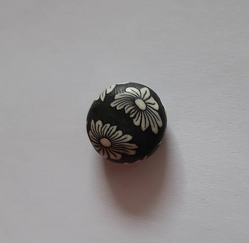Korálky - Fimo placky (Čierna) - 14836353_