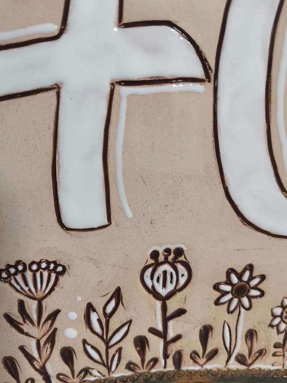 Číslo domu hnedé lúčne kvety 