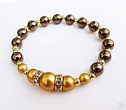 Náramky - Zlato-hnedý perlový náramok na gumičke korálkami - 14838236_