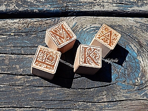 Hračky - drevené kocky gravírované - 14843525_