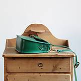 Kabelky - Malá kožená kabelka *Emerald Green* - 14842676_