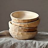 Nádoby - Drevený lipový sedliacky tanier zdobený - 14845722_