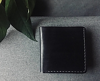 Kožená peňaženka, ručne šitá a farbená “BLCK”