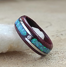 Prstene - Amarantový prsteň s oceľou, opálom a Swarovski - 14849160_