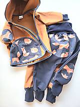 Detské oblečenie - Softshellky "foxes on blue" - 14851533_