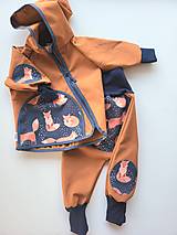 Detské oblečenie - Softshellky "foxes on blue" - 14851572_