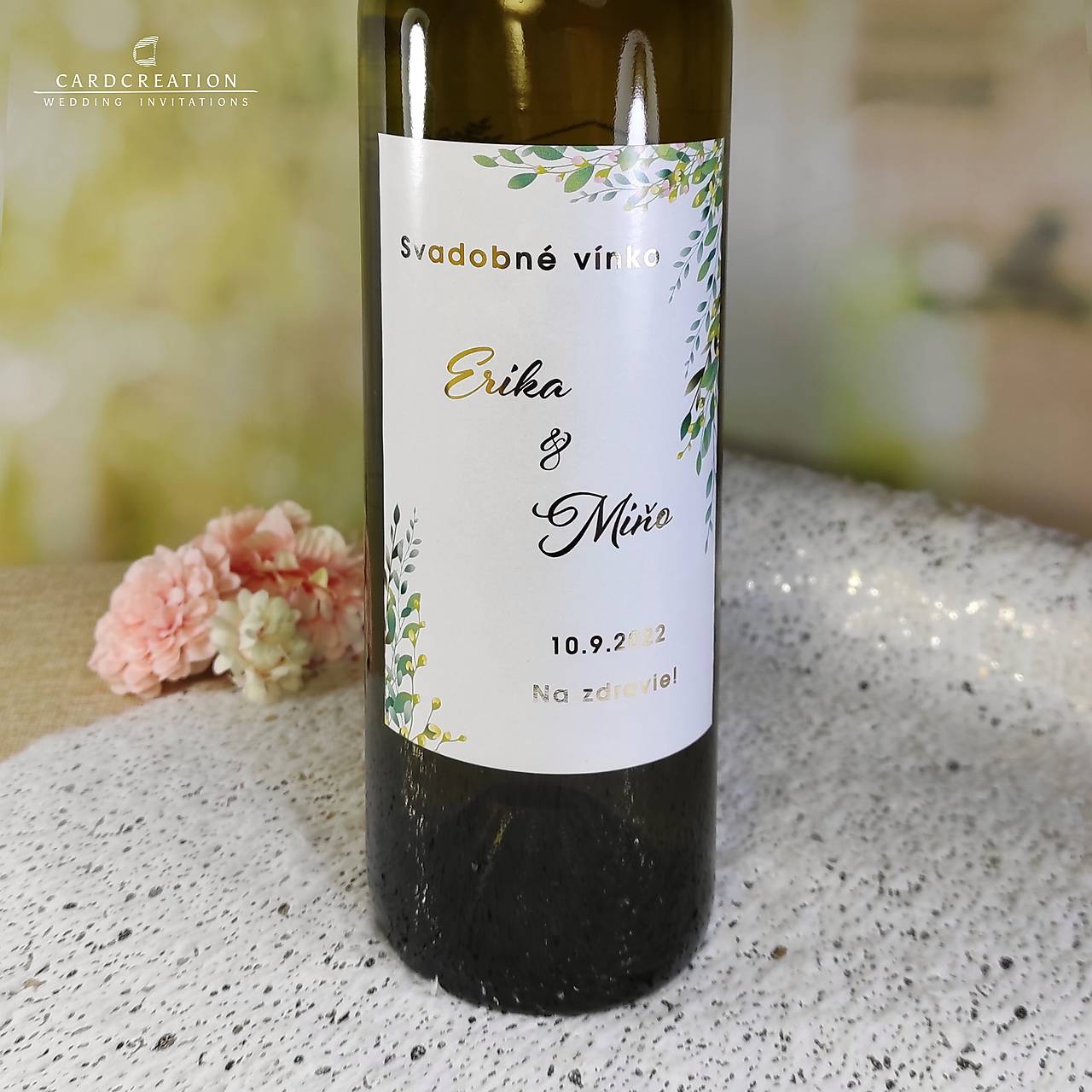 Svadobné etikety zo zlatou tlačou na svadobné vínko (90 a viac ks)