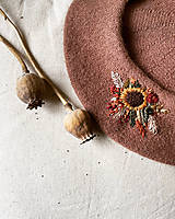 Čiapky, čelenky, klobúky - Ručne vyšivaná baretka - 14866842_