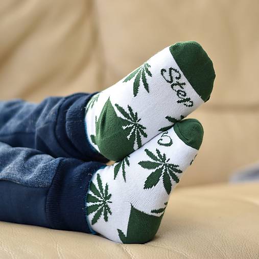 (D31) DETSKÉ ponožky Mariša zelená