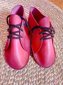 Ponožky, pančuchy, obuv - Zimná ZĽAVA na Kožené barefoot topánočky (Červená) - 14873687_