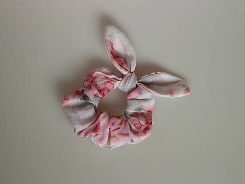 Ušatá scrunchies ľanová gumička ruže akvarel