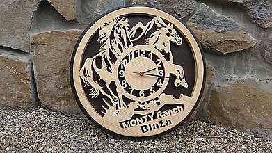 Hodiny - Drevené nástenné hodiny s koňmi - 14889862_
