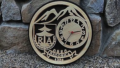 Hodiny - Drevené nástenné hodiny - obec Radobica - 14890509_