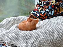 Dekorácie - Spiace mačiatko (Oranžová) - 14891878_