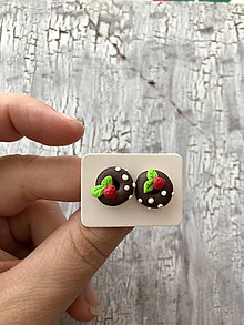 Sady šperkov - donutky s jahodkami (napichovačky) - 14892542_