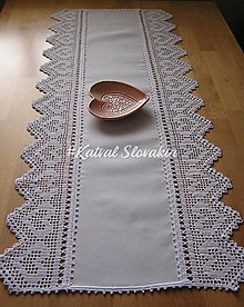 Úžitkový textil - *** Biela štóla so srdiečkovým okrajom  96 x 43  *** - 14901596_