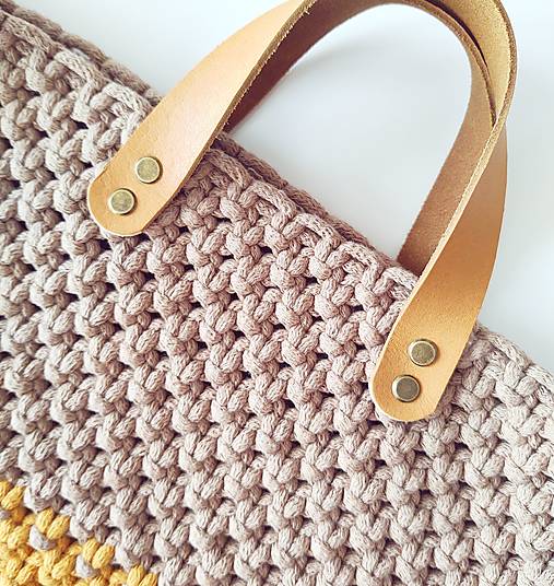 Crochet Bag Pattern with Leather Straps