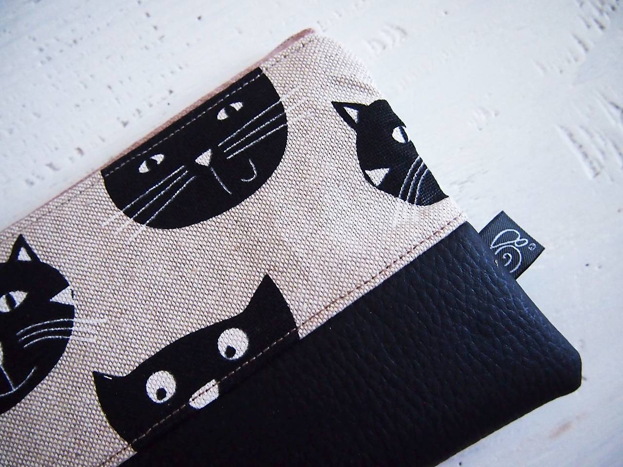 Kozmetická taška malá - mačky s čiernou