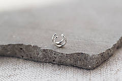 Náušnice - Strieborná náušnica - fejkový piercing (dvojkrúžok) - 14909673_