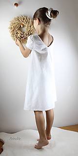 Detské oblečenie - Detské ľanové šaty, s výstrihom na chrbte - 14913127_
