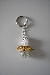 Kľúčenky - Korálkový anjelik na kľúče - 14913417_