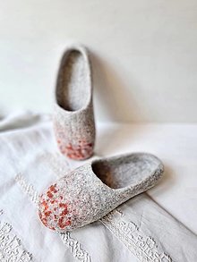 Ponožky, pančuchy, obuv - Dámske papuče ONA-rakytník - 14927404_