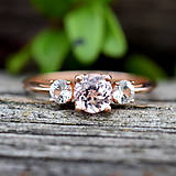 Prstene - Zlatý snubný prsteň ružový zafír - 14930053_