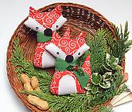 Dekorácie - Vianočné ozdôbky - červeno/zeleno/biele - líštička - 14933212_