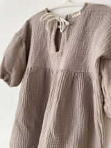 Detské oblečenie - Mušelínové šaty s dlhým rukávom - 14932631_