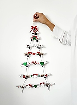 Dekorácie - Závesný vianočný stromček - 14935777_
