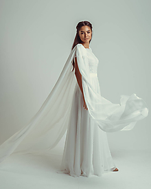 Šaty - Luxusné svadobné šaty z geometrickej krajky s pelerínou - 14942817_